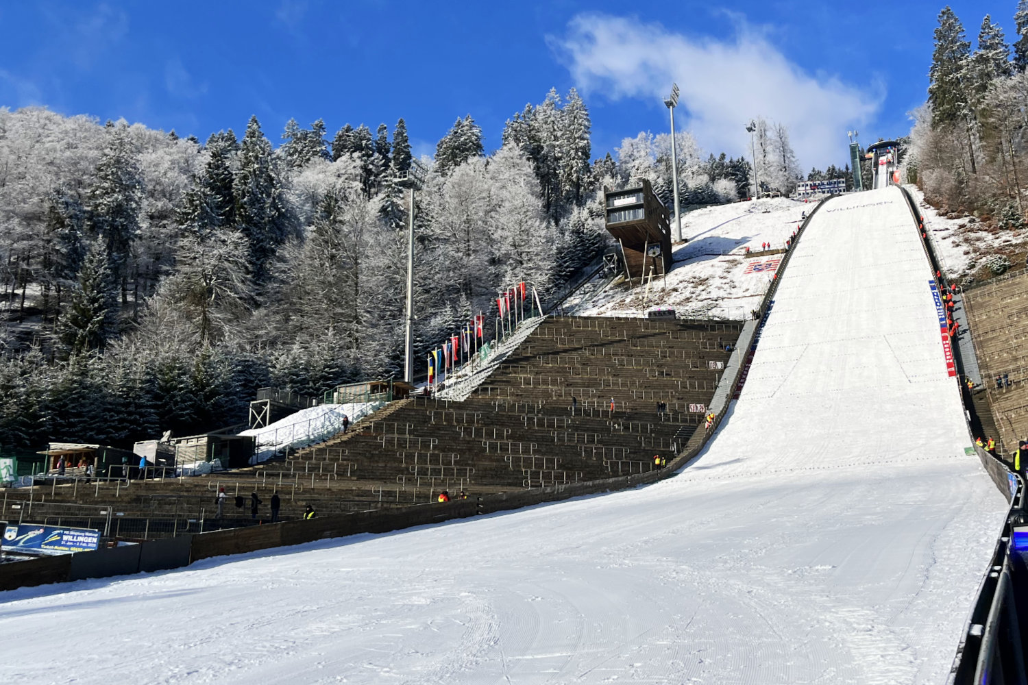 Live Mixed Skispringen Zum Auftakt Des Weltcup Wochenendes In