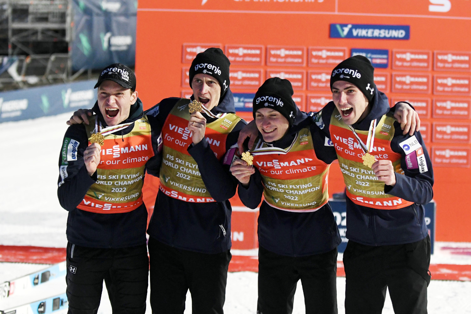 Skiflug-WM: Slowenien fliegt in Vikersund zu Team-Gold vor DSV-Skispringer  - skispringen.com