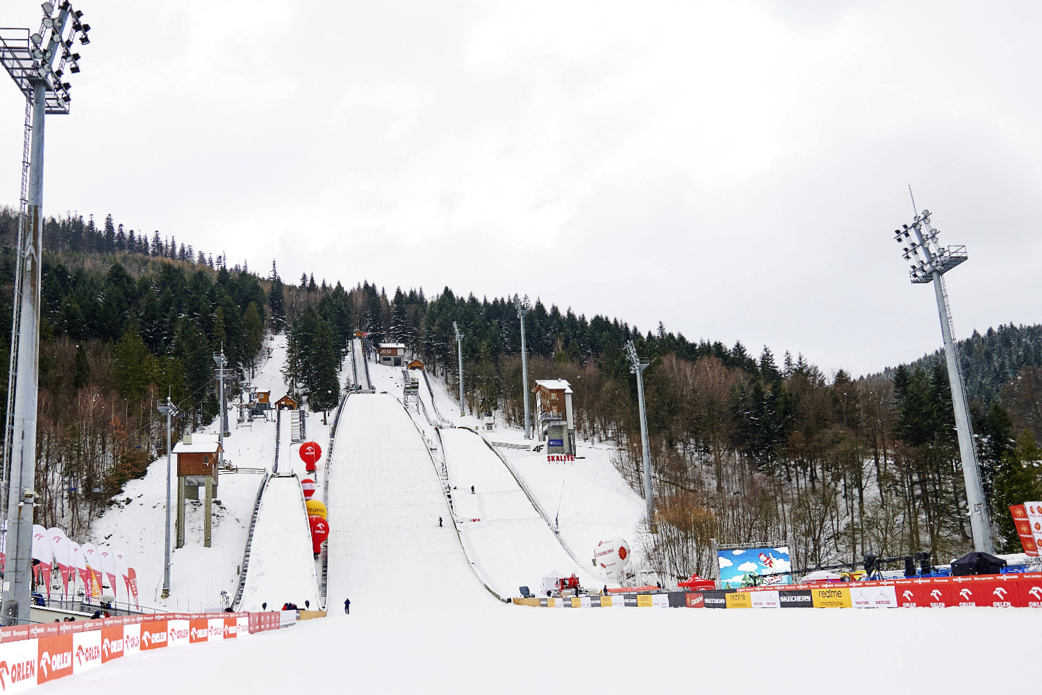 LIVE: Einzel-Wettkampf bei der Polen-Tour in Szczyrk - skispringen.com