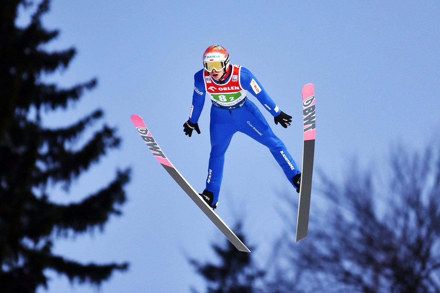 Premierensieg-f-r-Pawel-Wasek-beim-Sommer-Grand-Prix-in-Rasnov